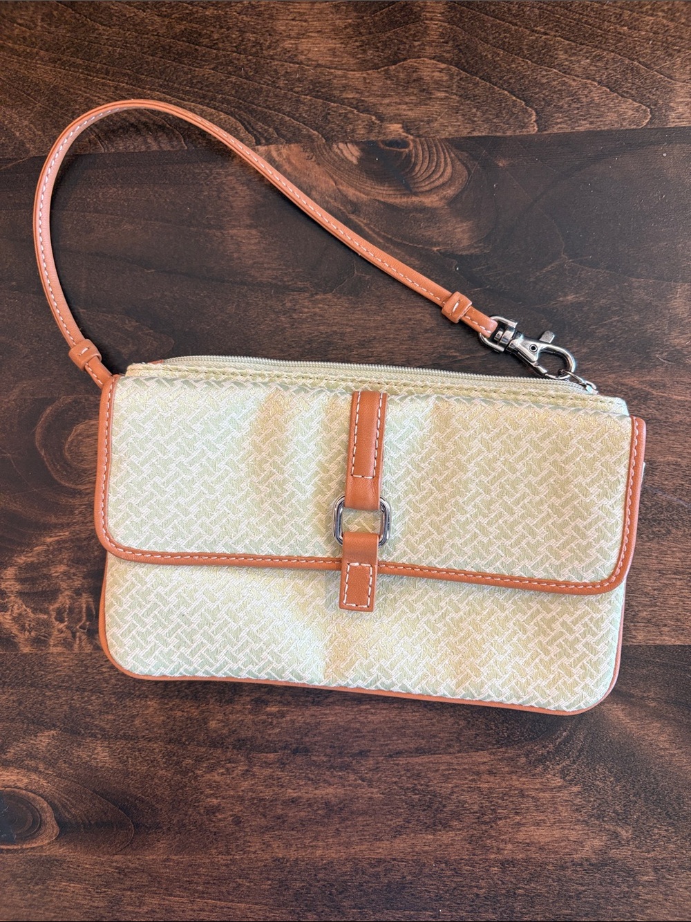 Talbots Green Patterned Wristlet with Tan Trim - EUC, cute and classy